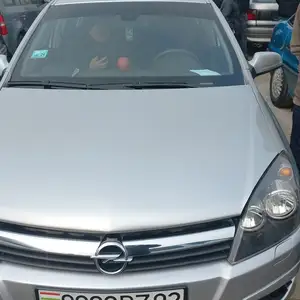 Opel Astra H, 2004