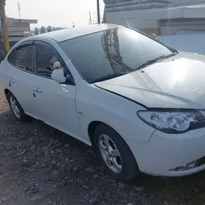 Hyundai Avante, 2010