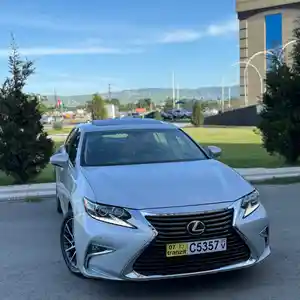 Lexus ES series, 2017