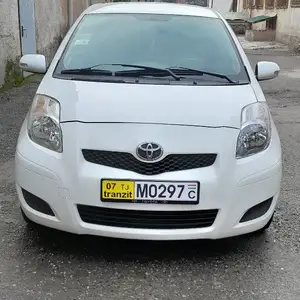 Toyota Vitz, 2008