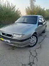 Opel Vectra A, 1993-5