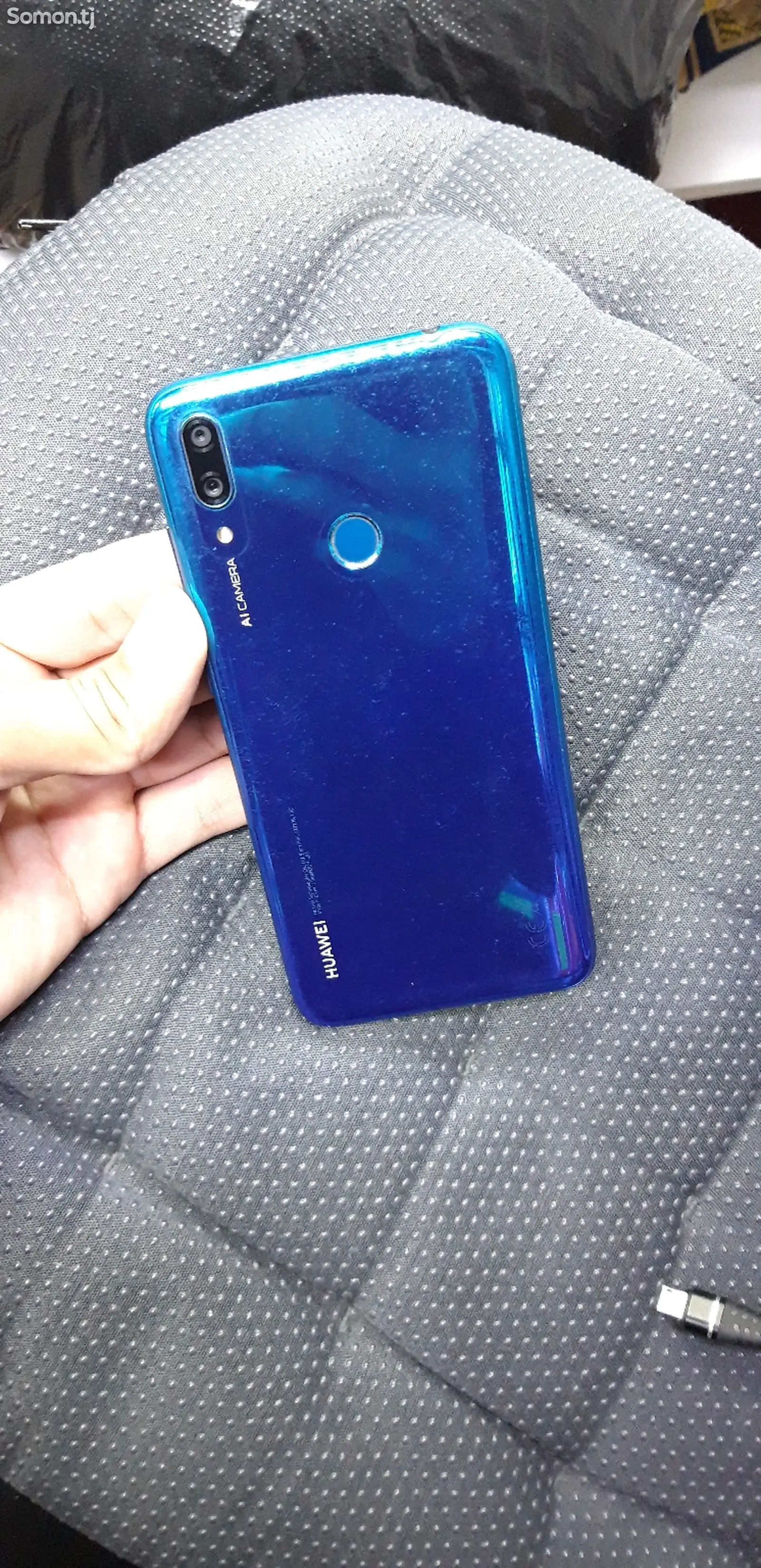 Huawei Y7 2019-1