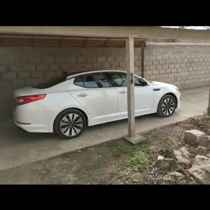 Kia Optima, 2011