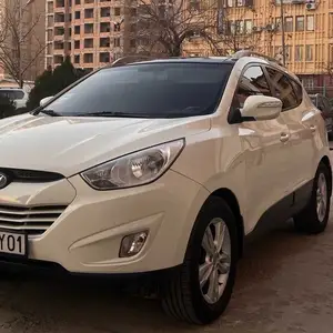 Hyundai Tucson, 2011