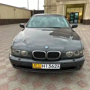 BMW 5 series, 2001