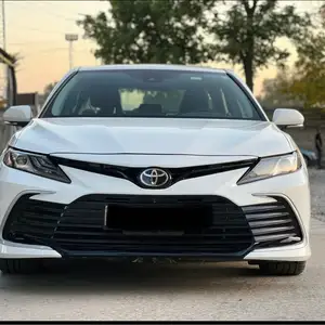 Toyota Camry, 2021