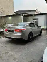 Toyota Camry, 2018-4