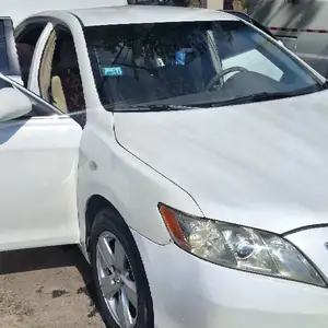 Toyota Camry, 2006