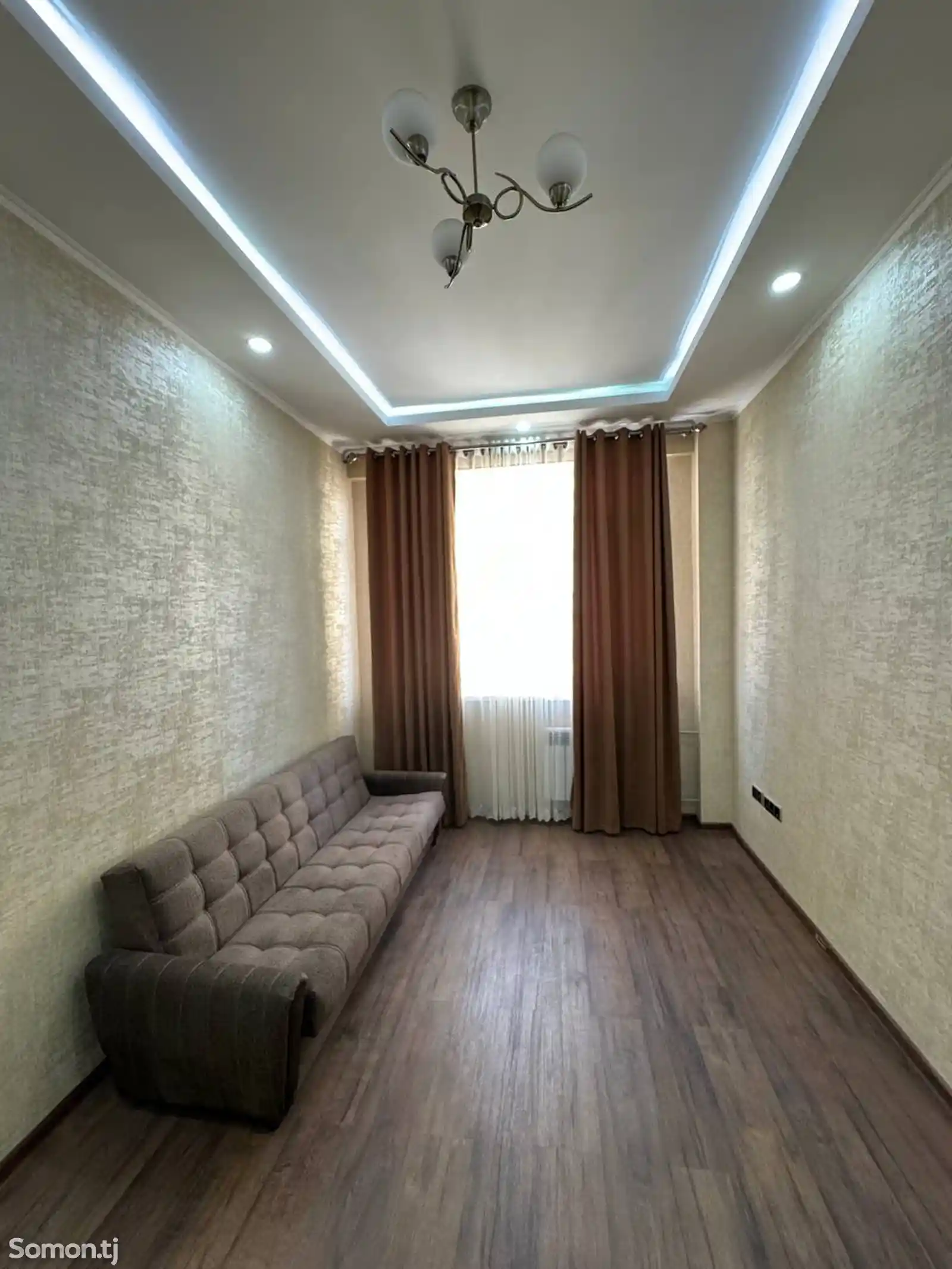 3-комн. квартира, 4 этаж, 100м², Исмоили Сомони-5