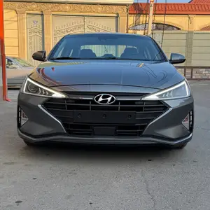 Hyundai Avante, 2018