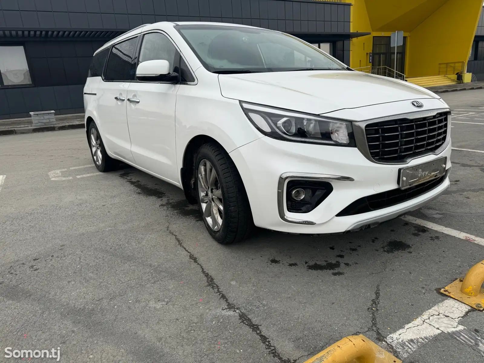 Kia Carnival, 2015-1