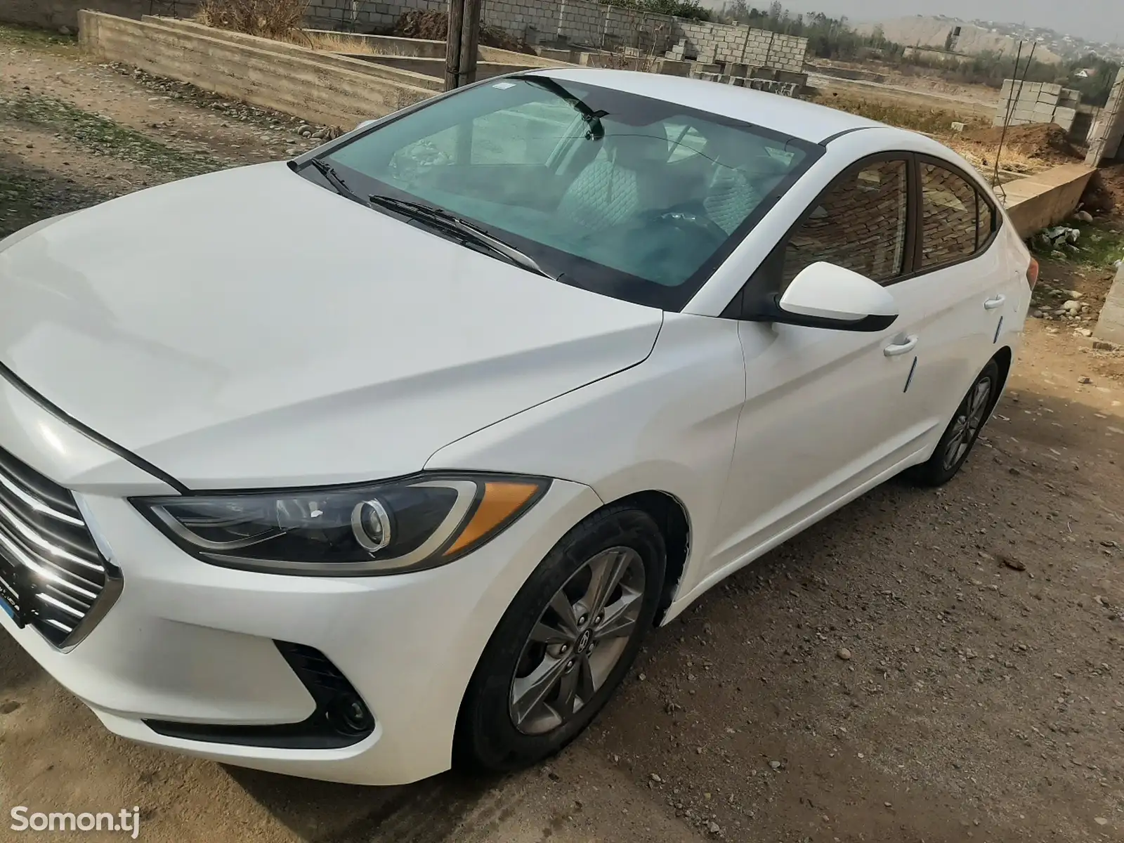 Hyundai Elantra, 2017-1