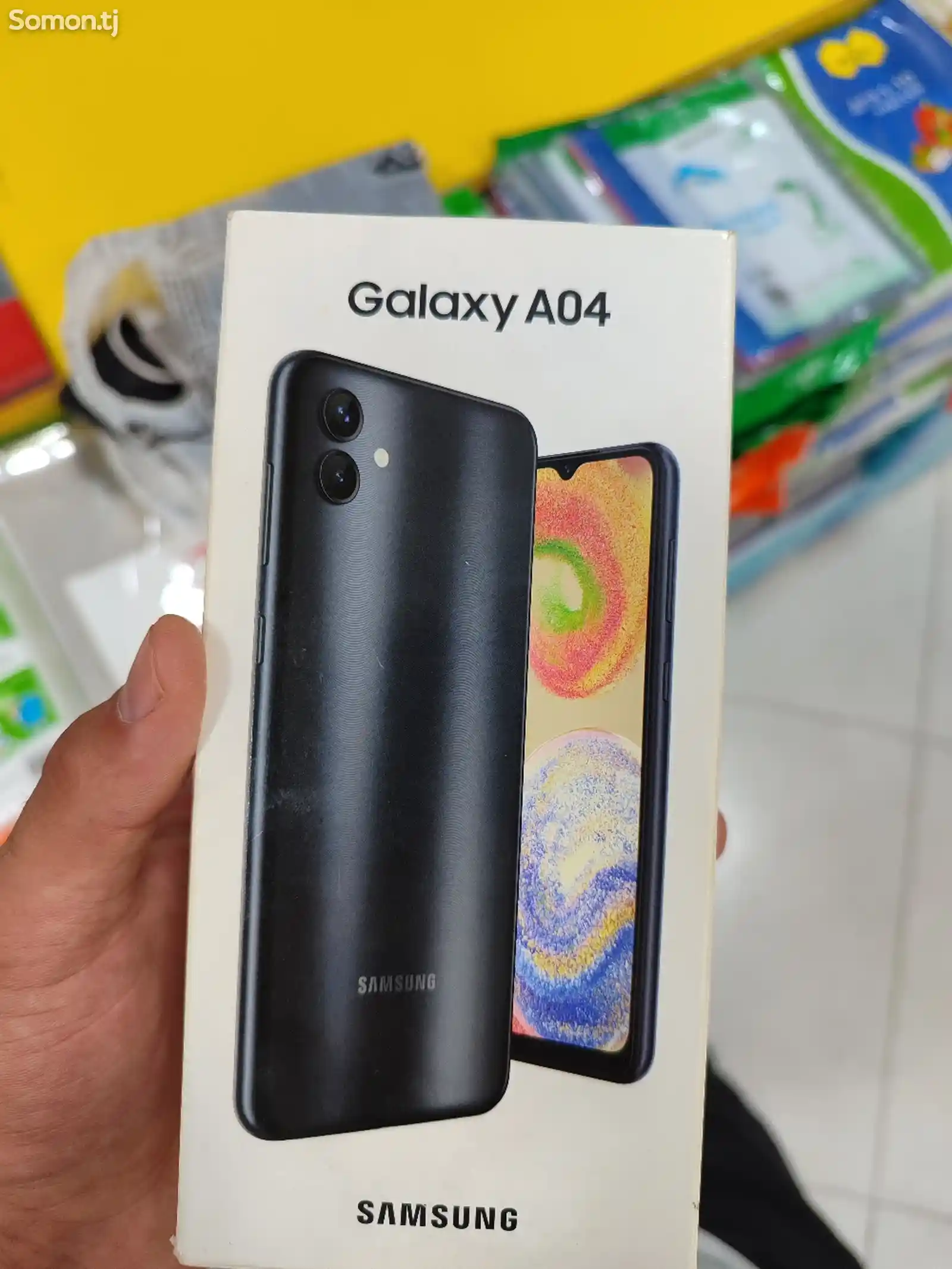 Samsung Galaxy A04-1