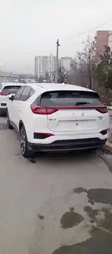 Hongqi E-HS3, 2019-4