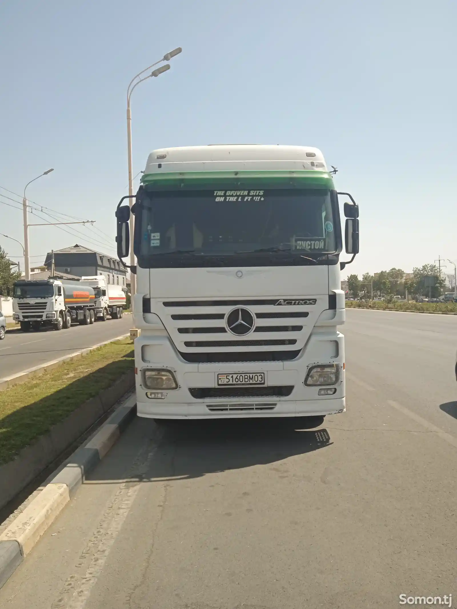 Бортовой грузовик Mercedes Actros 2008-1