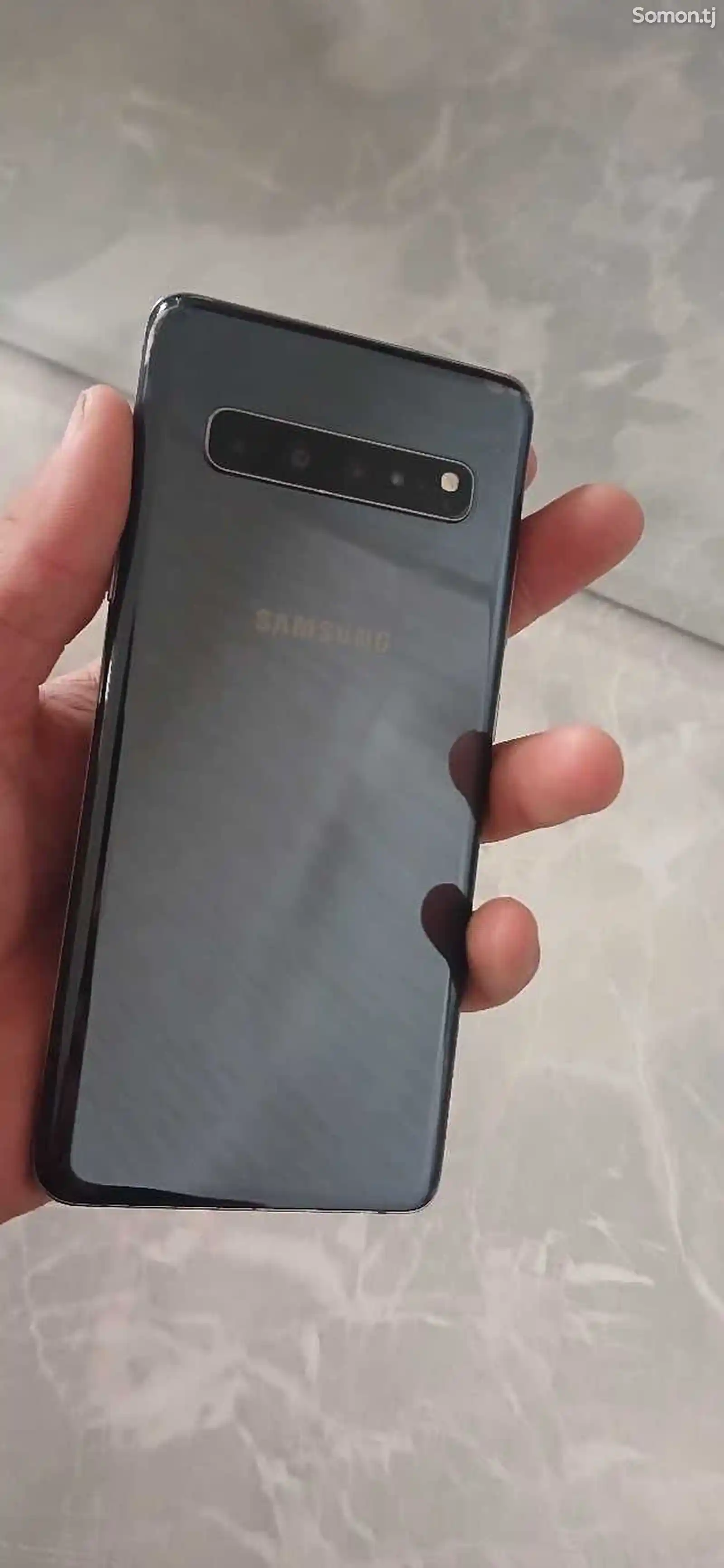 Samsung Galaxy S10 lite-5