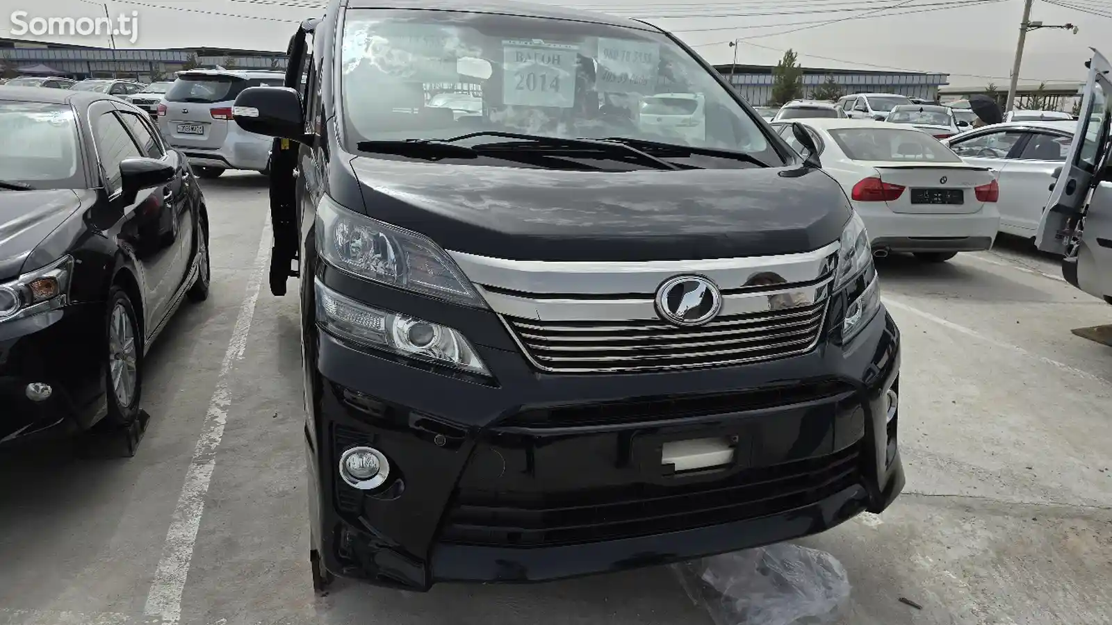 Toyota Vellfire, 2014-1