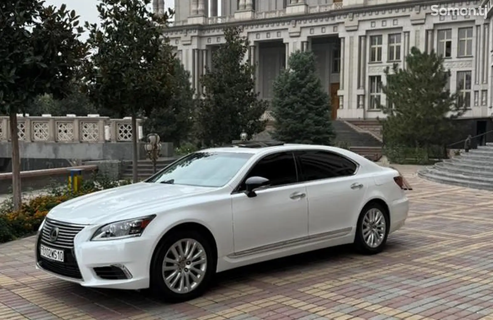 Lexus LS series, 2015-2