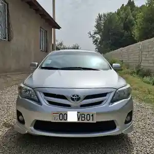 Toyota Corolla, 2011