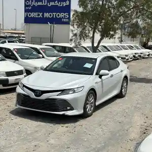 Toyota Camry, 2017