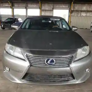 Lexus ES series, 2015