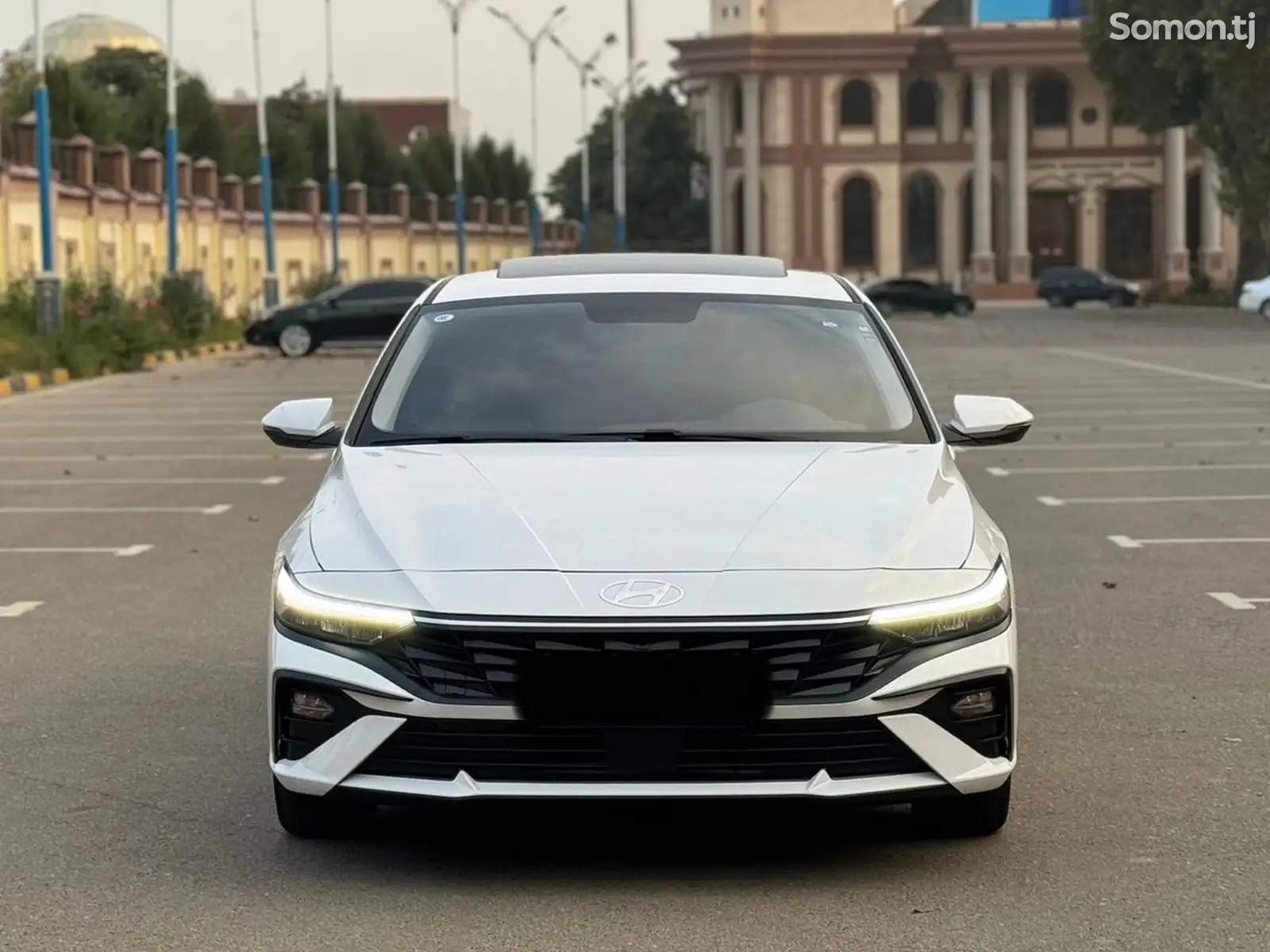 Hyundai Elantra, 2024-5