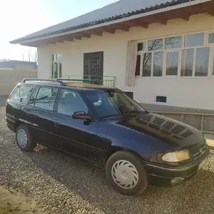 Opel Astra F, 1995