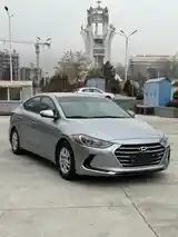 Hyundai Elantra, 2017-2