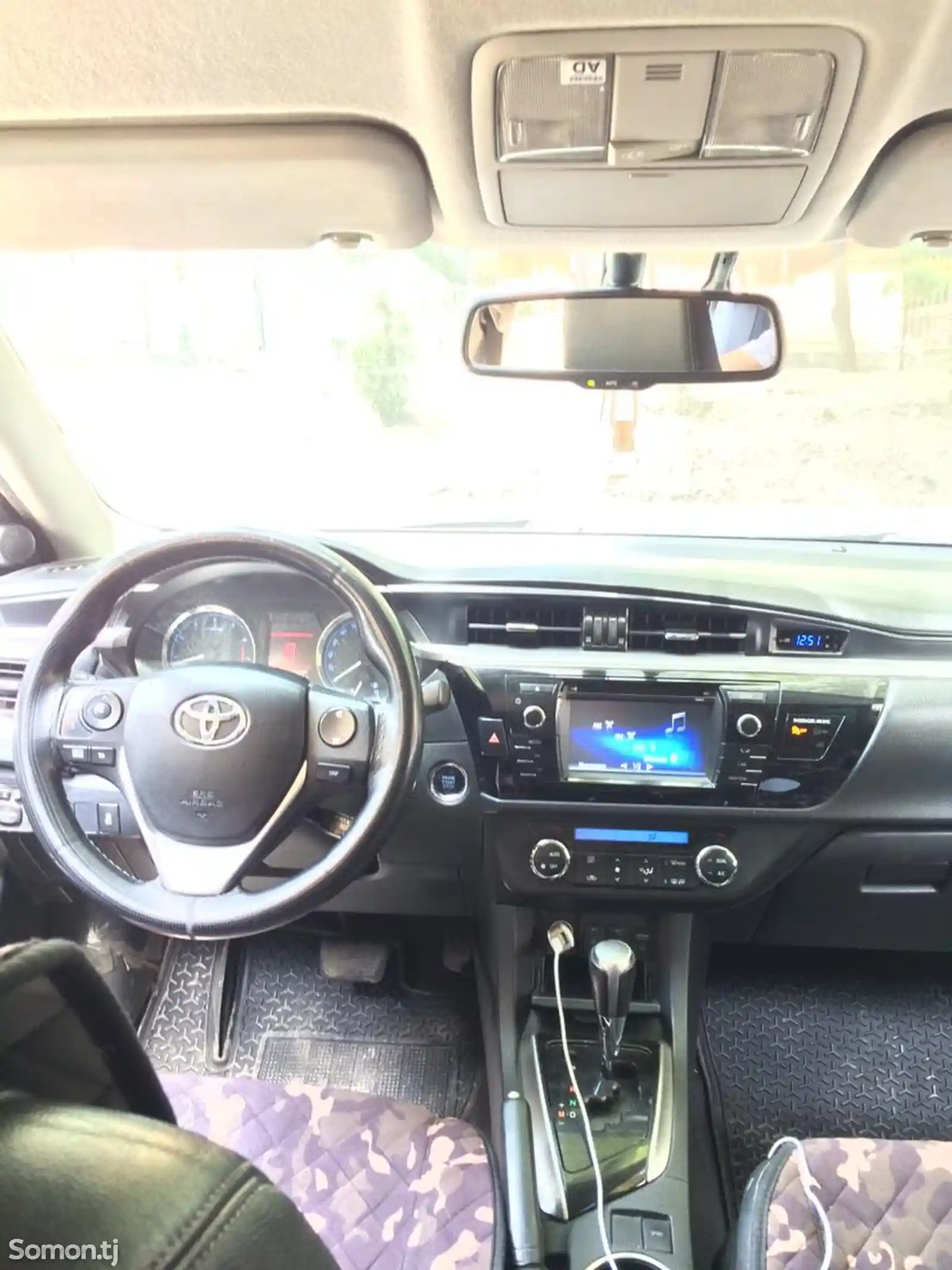 Toyota Corolla, 2014-10