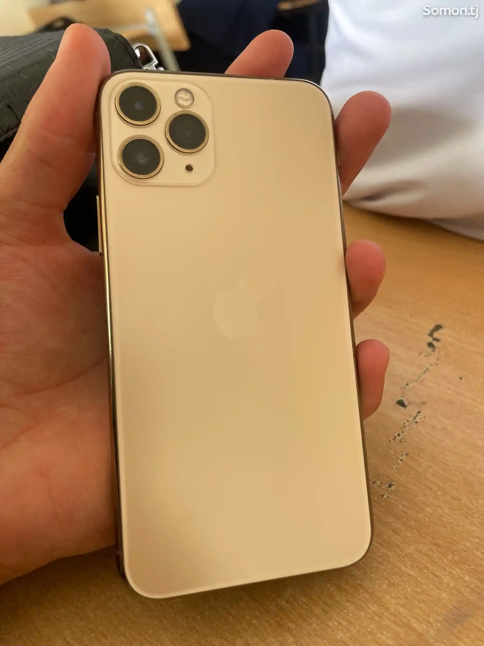 Apple iPhone 11 Pro, 64 gb, Gold-1