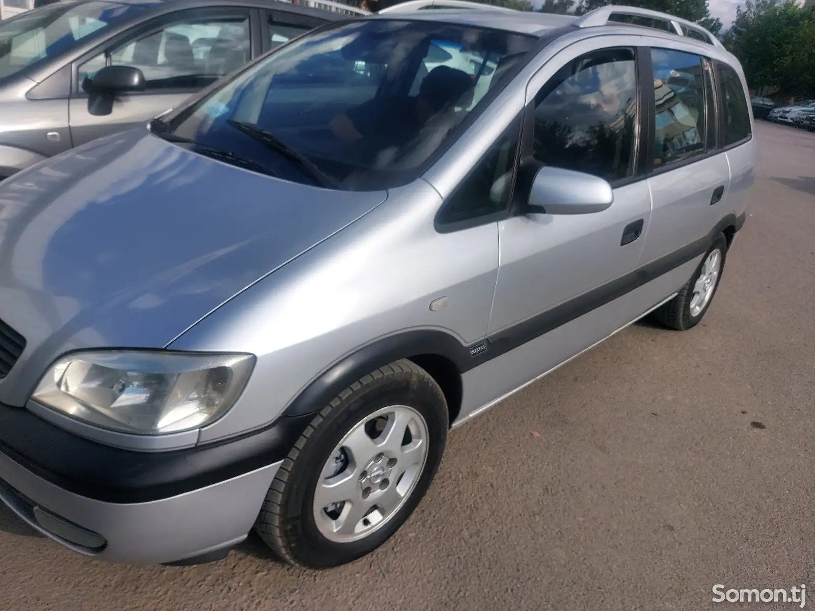 Opel Zafira, 2000-1