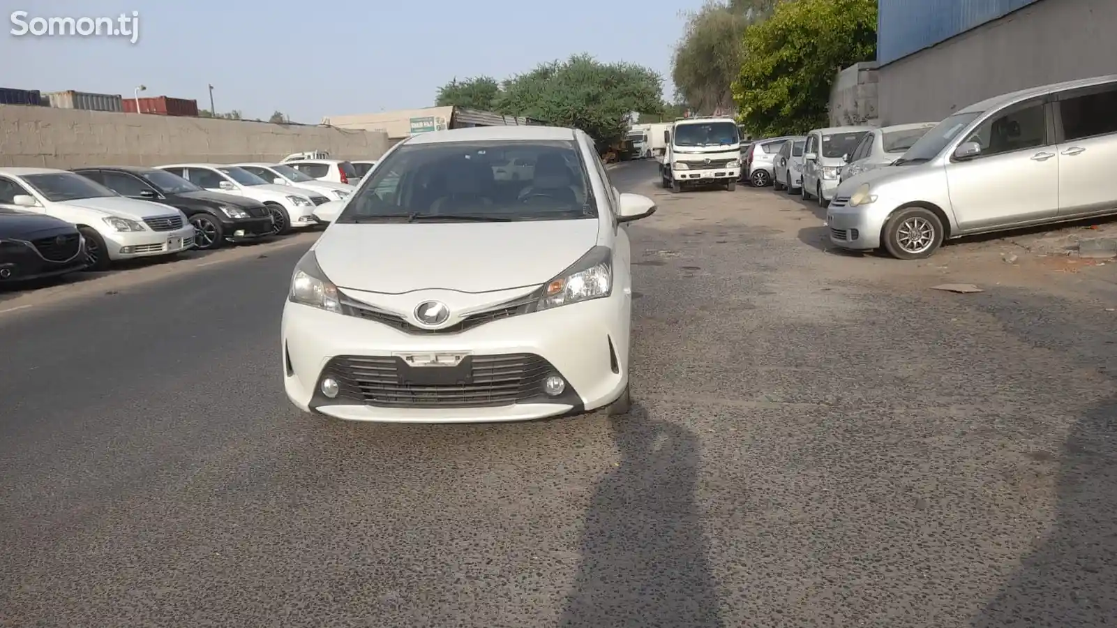 Toyota Vitz, 2015-12