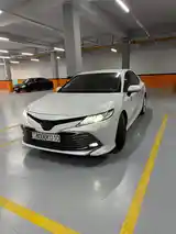 Toyota Camry, 2019-3