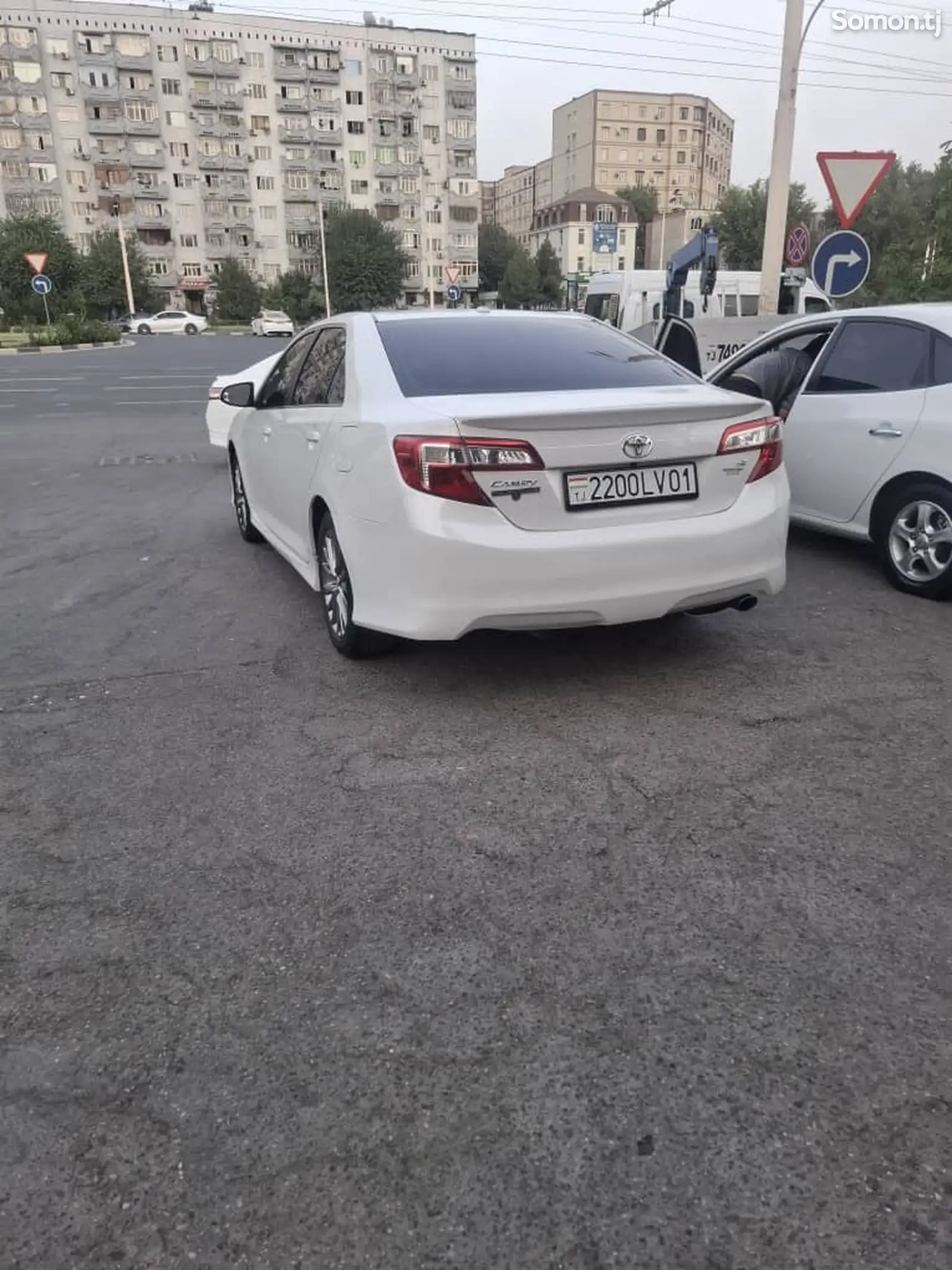 Toyota Camry, 2013-5