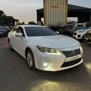 Lexus ES series, 2015