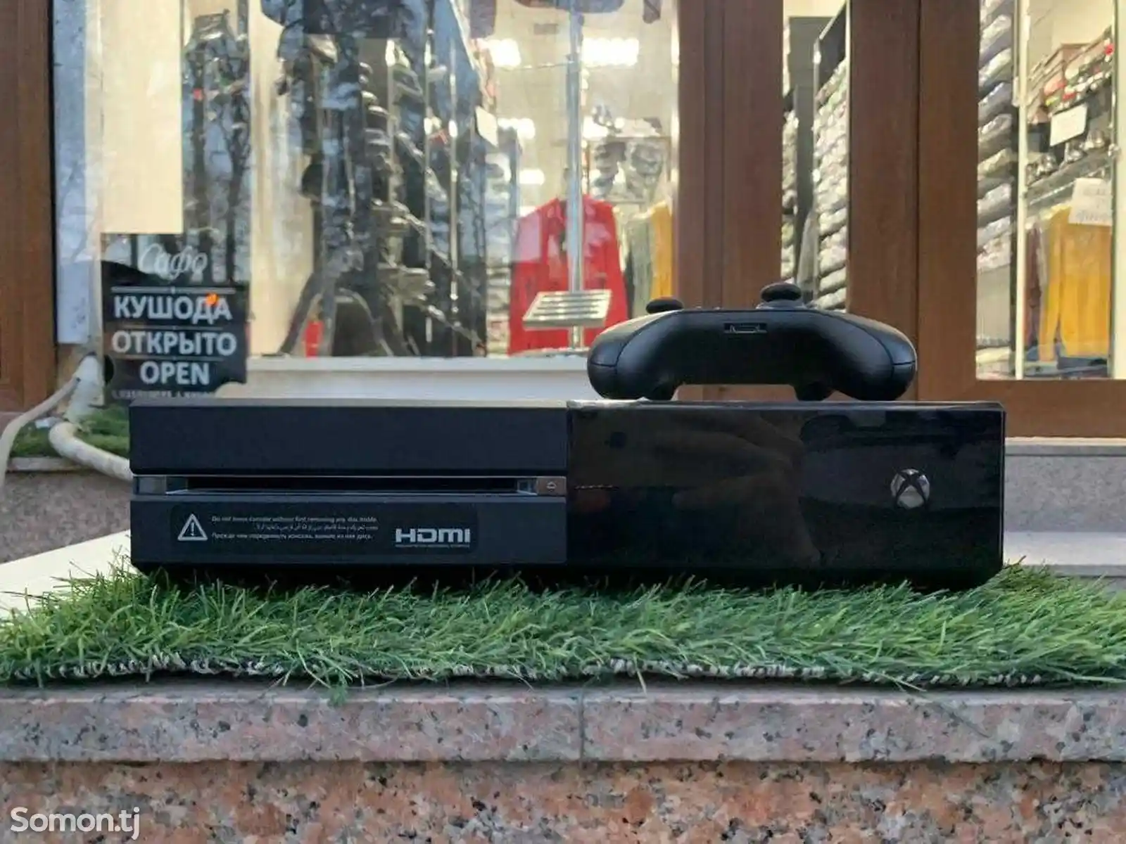 Игровая приставка Xbox One 500Gb-1