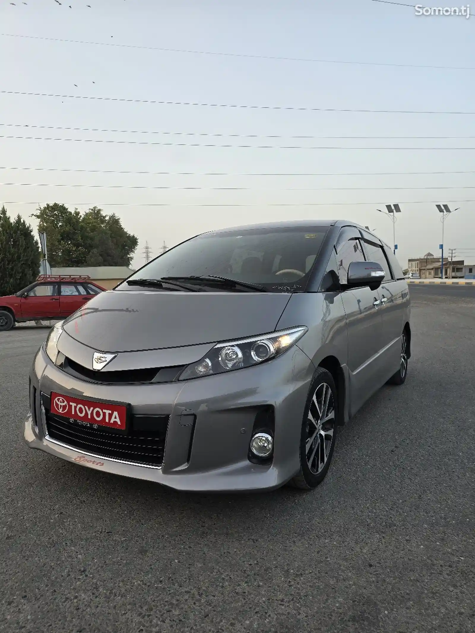 Toyota Estima, 2014-1