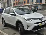 Toyota RAV 4, 2017-3