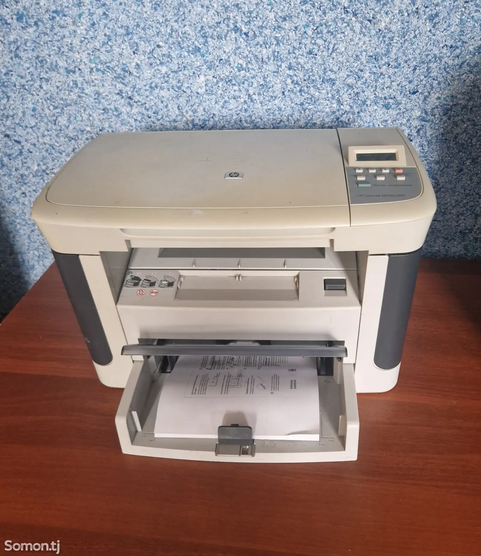 Принтер HP-1