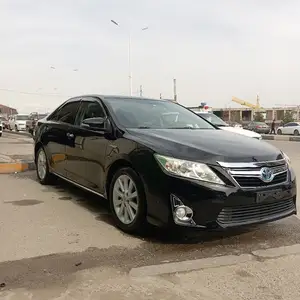 Toyota Camry, 2014