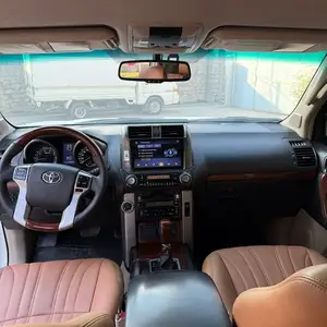 Toyota Land Cruiser Prado, 2010