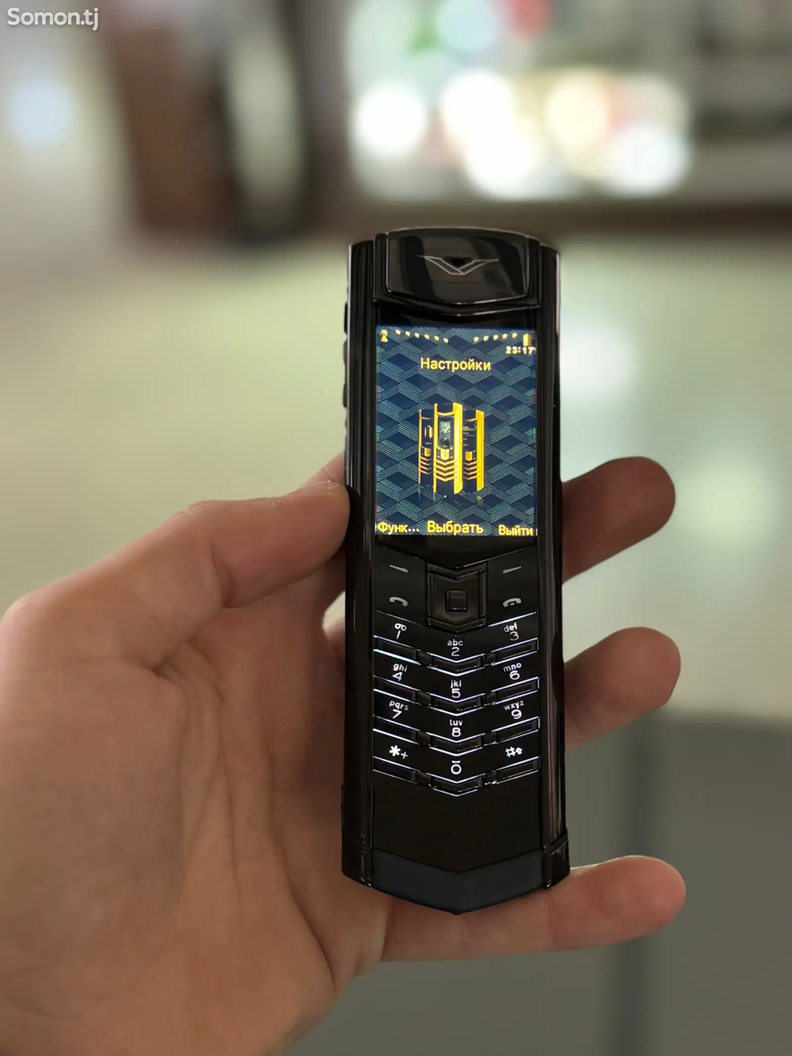 Телефон Vertu-1