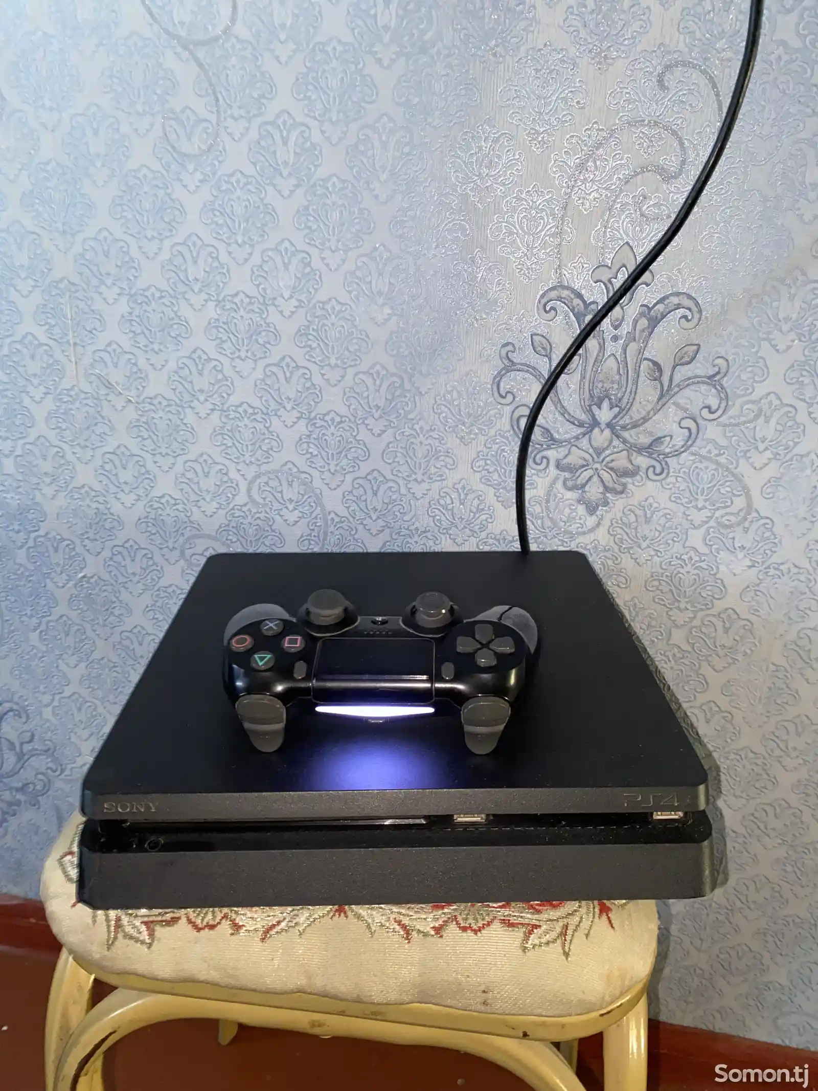 Игровая приставка Sony Playstation 4 slim 1tb-1