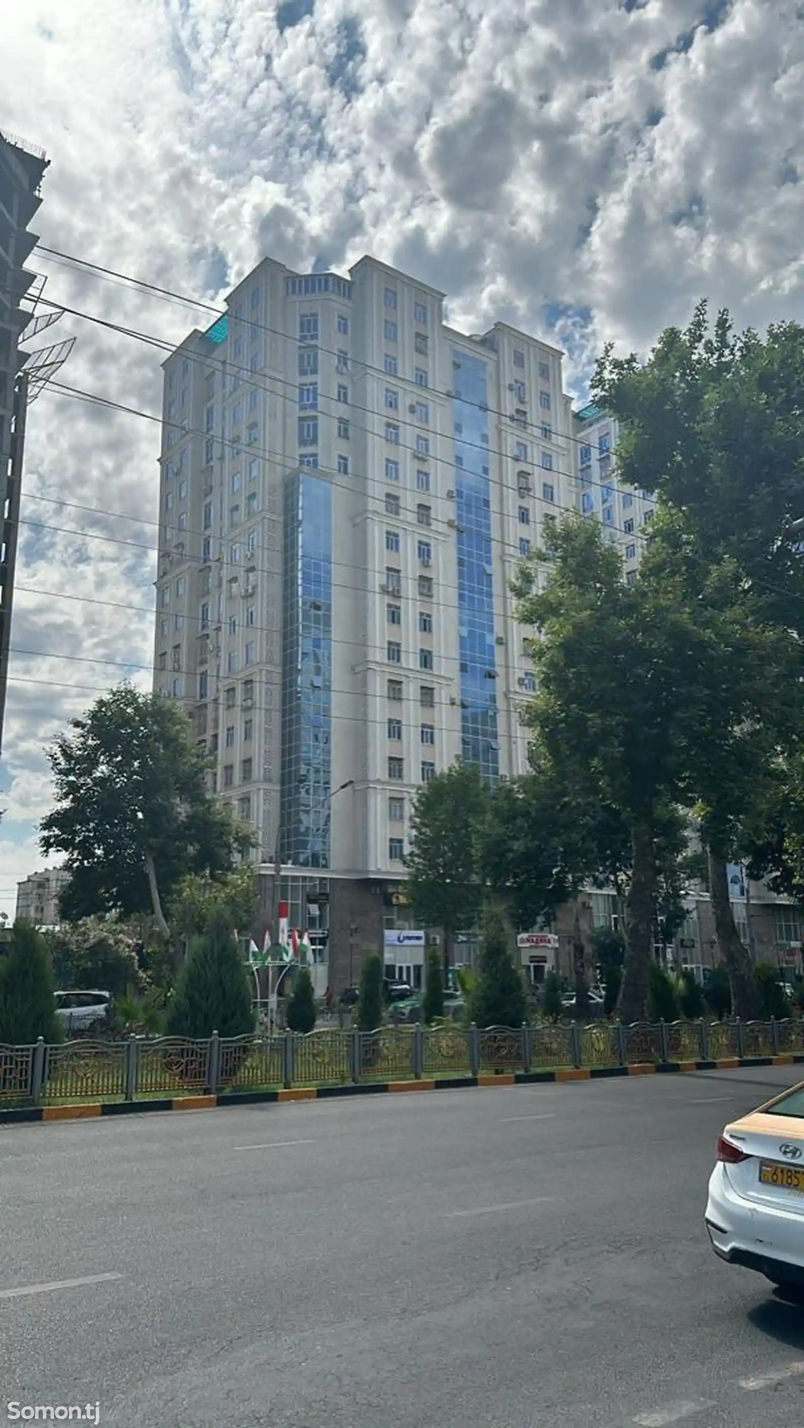 2-комн. квартира, 12 этаж, 60м², Молодëжний-1