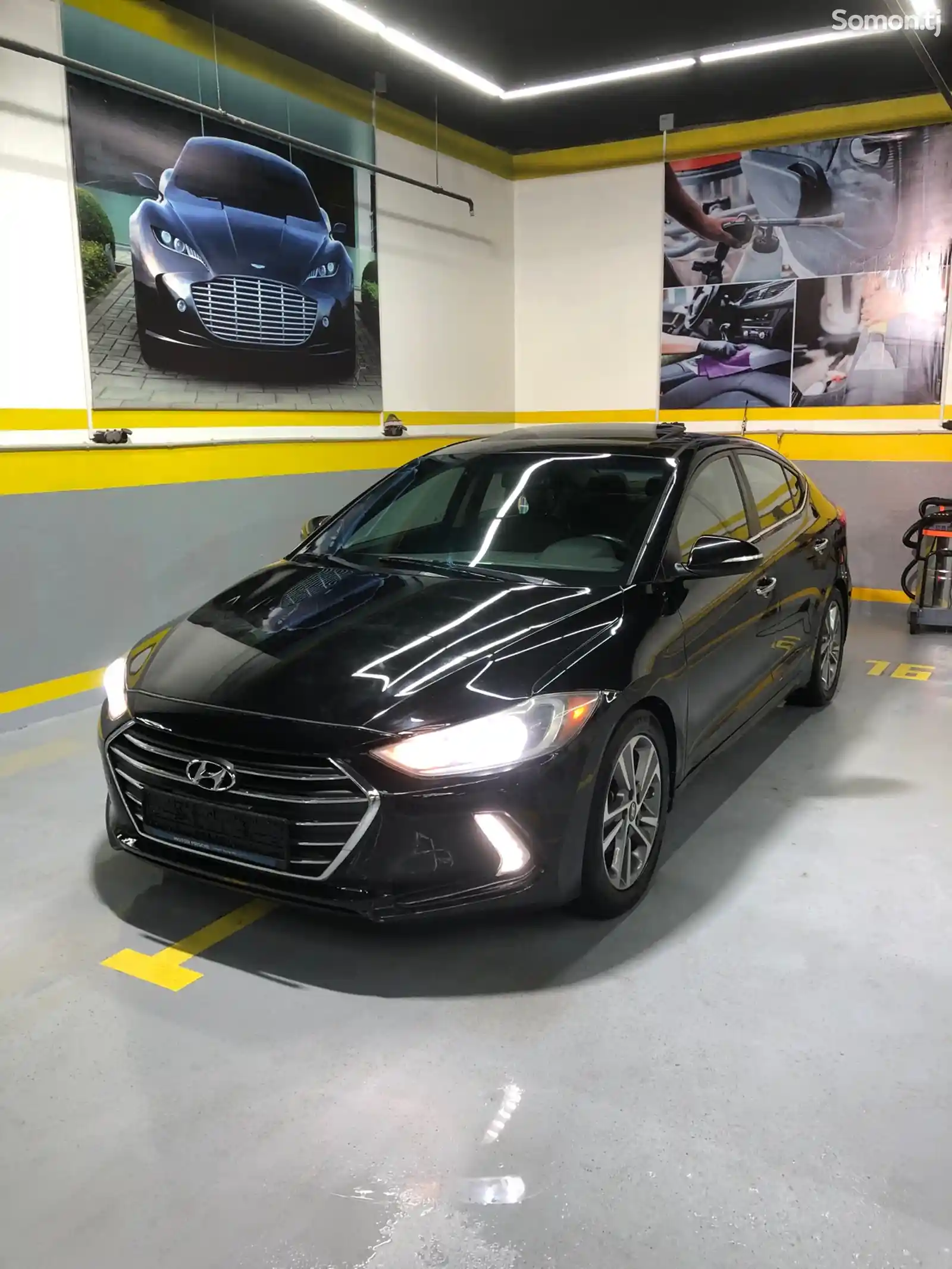 Hyundai Elantra, 2017-4