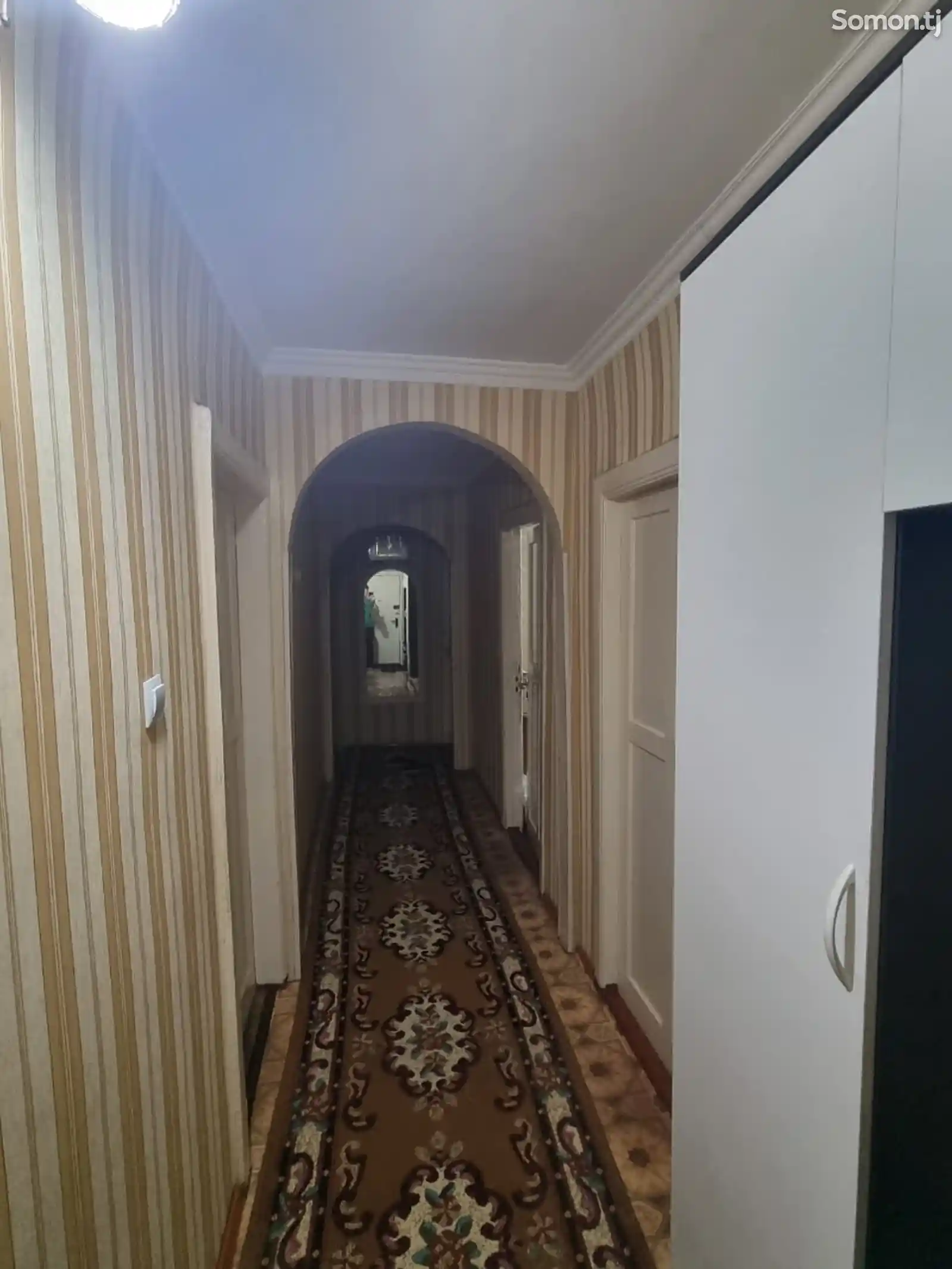 5-комн. квартира, 2 этаж, 100 м², Профсоюз-1