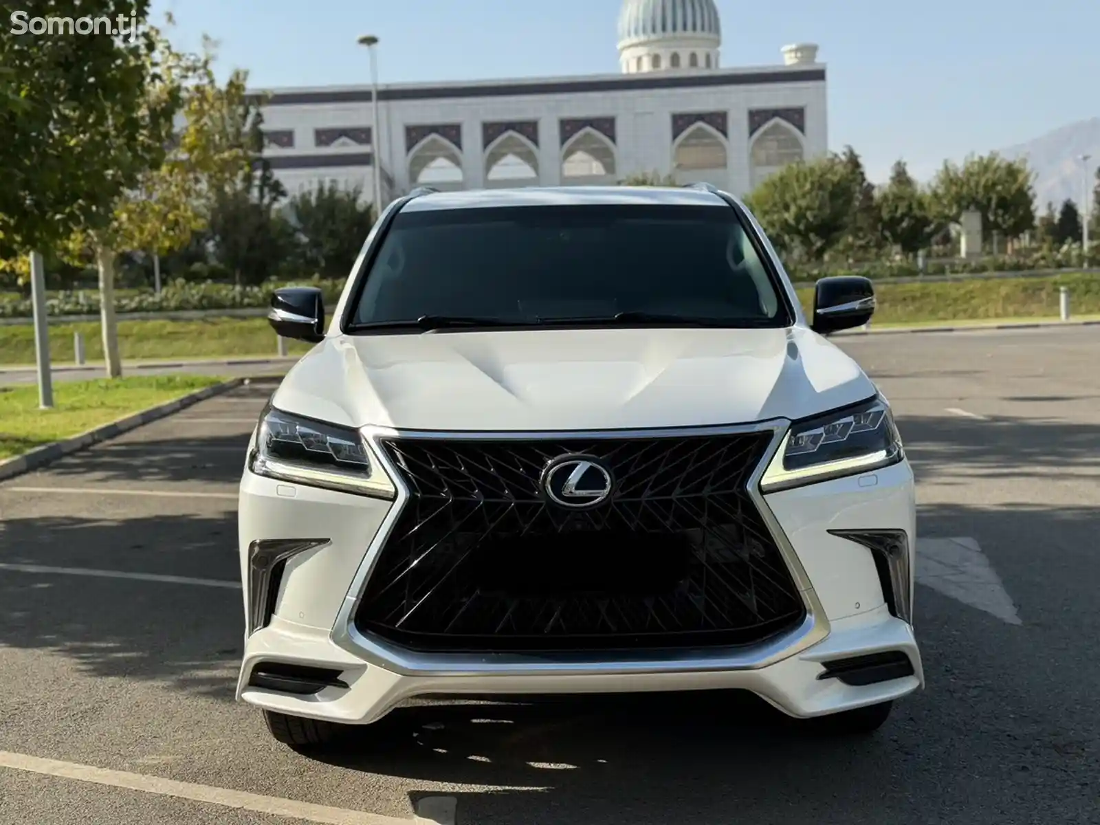 Lexus LX series, 2016-2