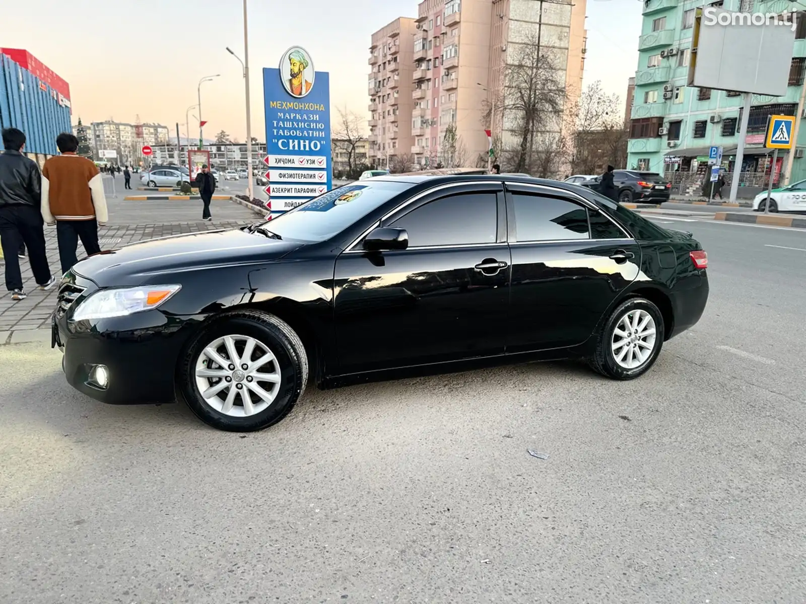 Toyota Camry, 2011-1