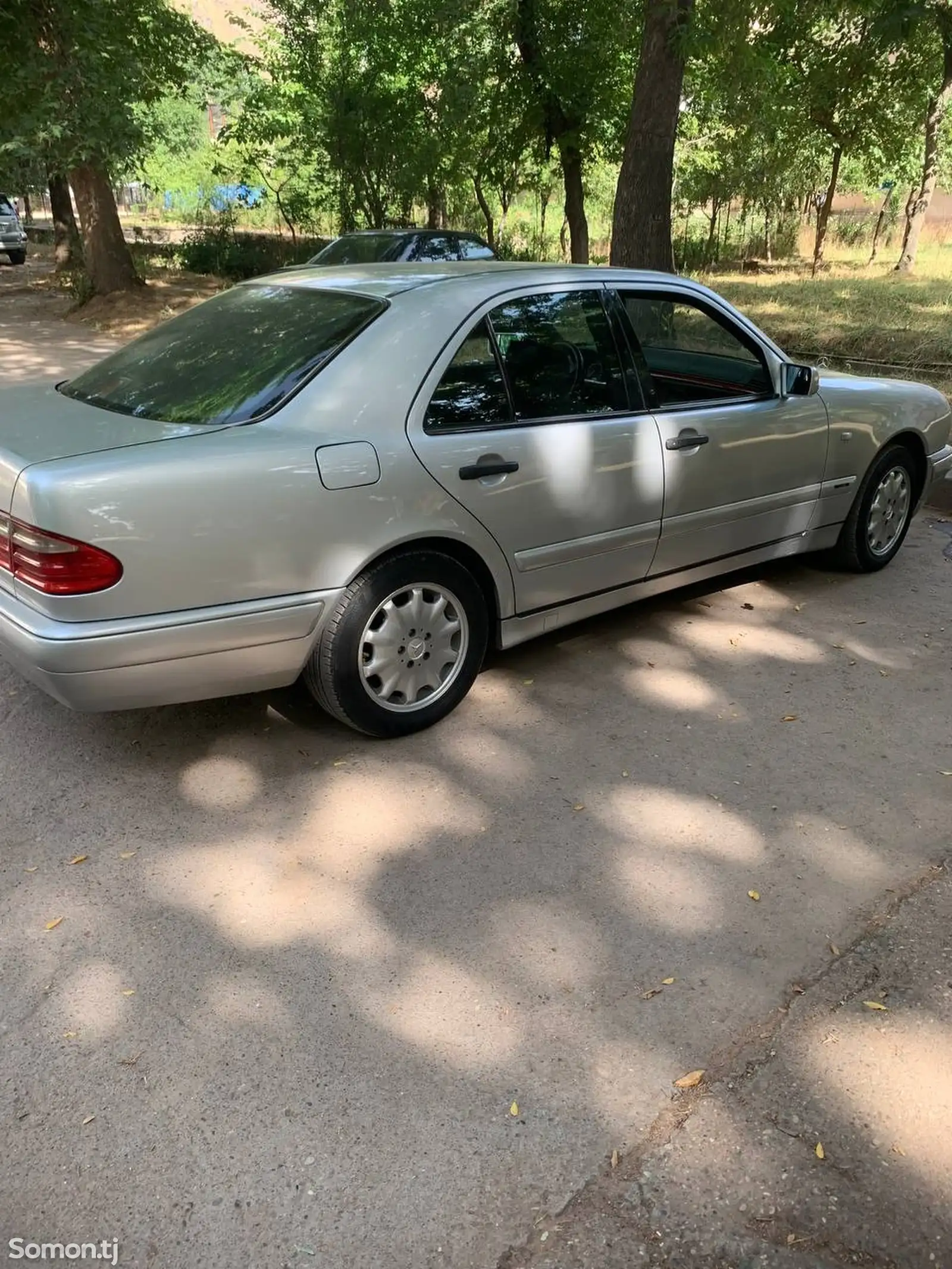 Mercedes-Benz E class, 1998-1