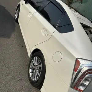 Toyota Prius, 2012